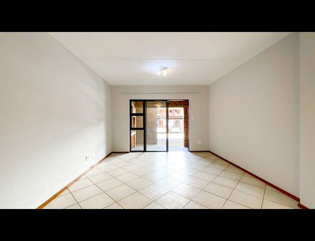 2 BEDROOM TOWNHOUSE FOR SALE IN ALBERTSDAL